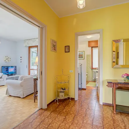 Connie's - Happy Apartment