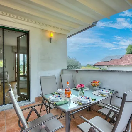 Apartman Connie's - Happy