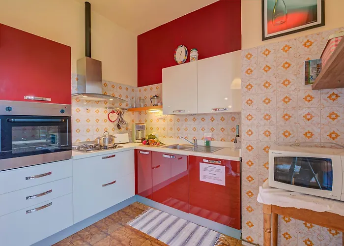 Connie's - Happy Apartman Monvalle